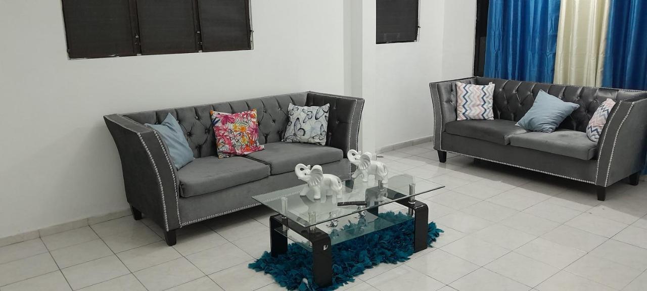 סנטיאגו דה לוס קבאלרוס Amplio Y Acogedor Apartamento מראה חיצוני תמונה